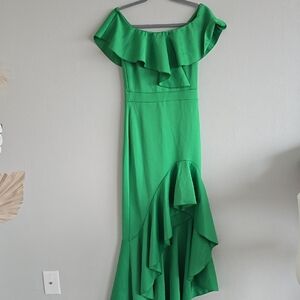 Never Worn Elegant Green Off-Shoulder Dress